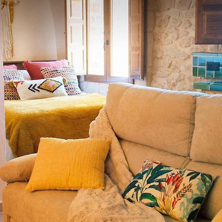 شقة Precioso Loft Rural Con Estufa De Lena Panoramica Torre del Compte المظهر الخارجي الصورة